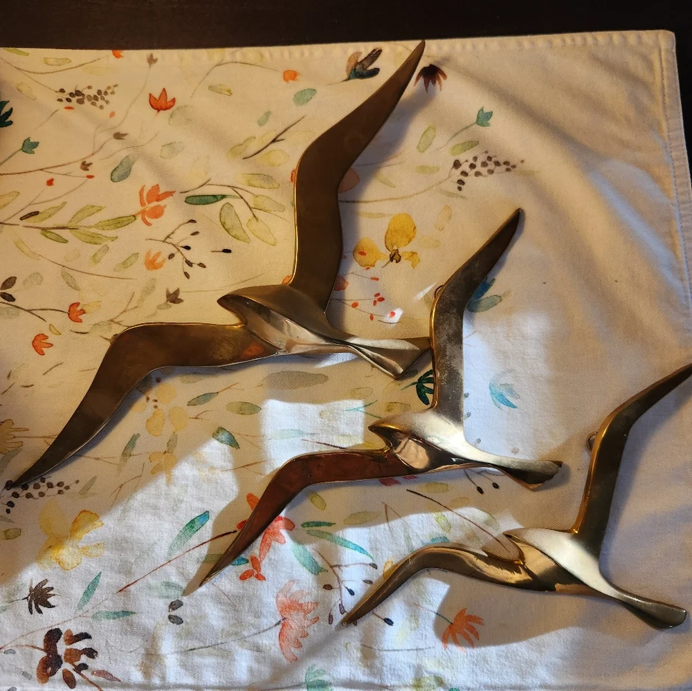 Set of 3 Solid Brass Seagulls - Picture 2 of 5